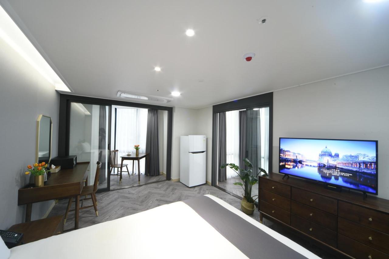 Haeundae Central Hotel Μπουσάν Εξωτερικό φωτογραφία