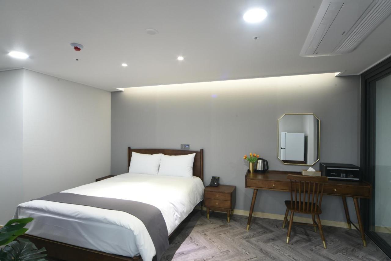 Haeundae Central Hotel Μπουσάν Εξωτερικό φωτογραφία